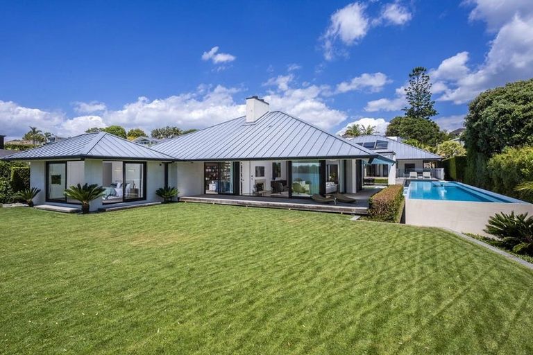 Photo of property in 23-27 Lake View Road, Takapuna, Auckland, 0622