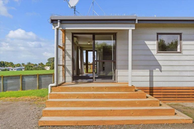 Photo of property in 54 Atuaroa Avenue, Te Puke, 3119