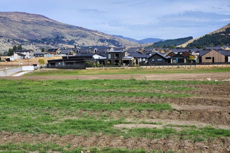 Photo of property in 51 Clearview Street, Wanaka, 9305