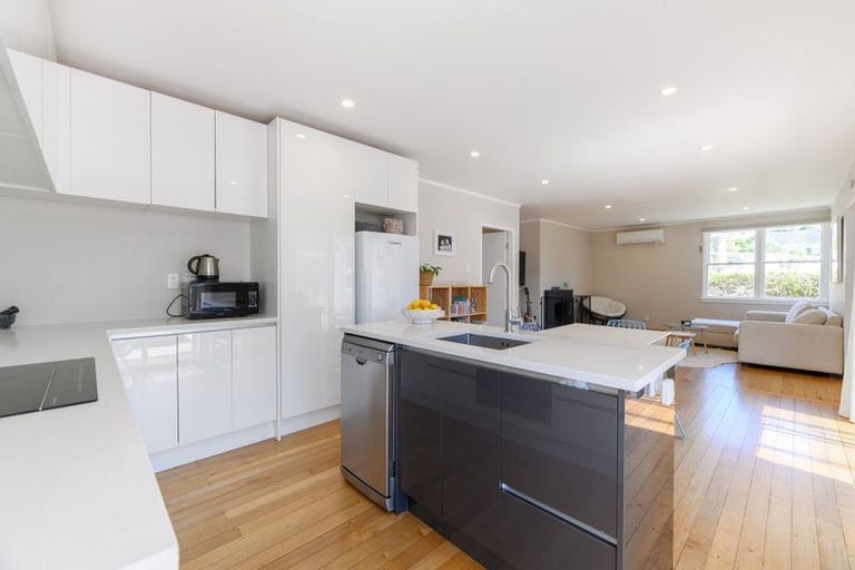 Photo of property in 1/11 Hill Crescent, New Lynn, Auckland, 0600