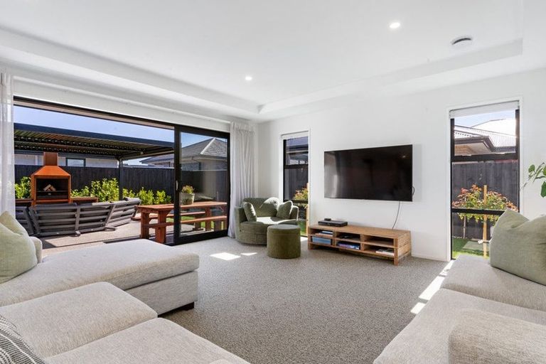 Photo of property in 42 Furlong Street, Yaldhurst, Christchurch, 8042