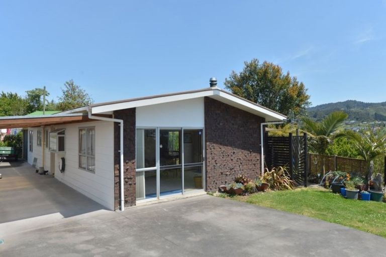 Photo of property in 8 Mountain Road, Morningside, Whangarei, 0110