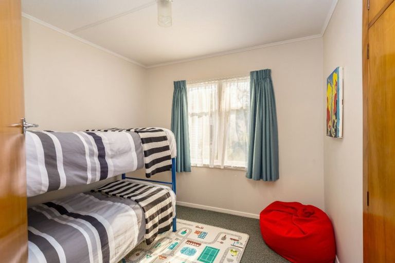 Photo of property in 27 Brooklyn Road, Carterton, 5713