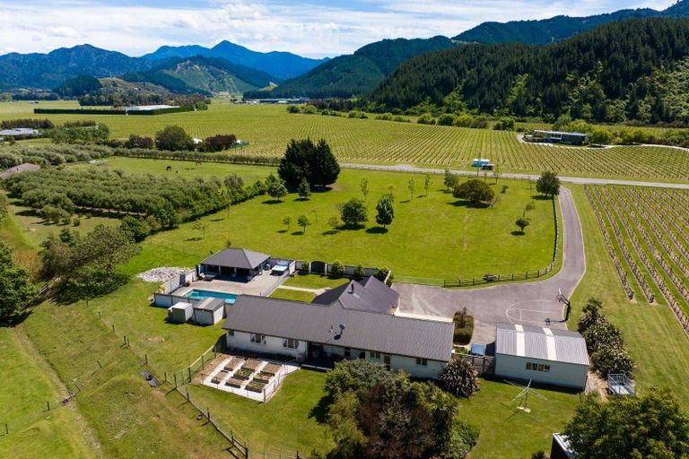 Photo of property in 1361 Kaituna-tuamarina Road, Kaituna, Blenheim, 7273