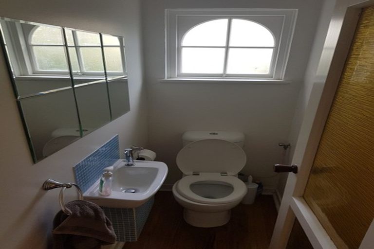 Photo of property in 2/228 Clyde Road, Burnside, Christchurch, 8053