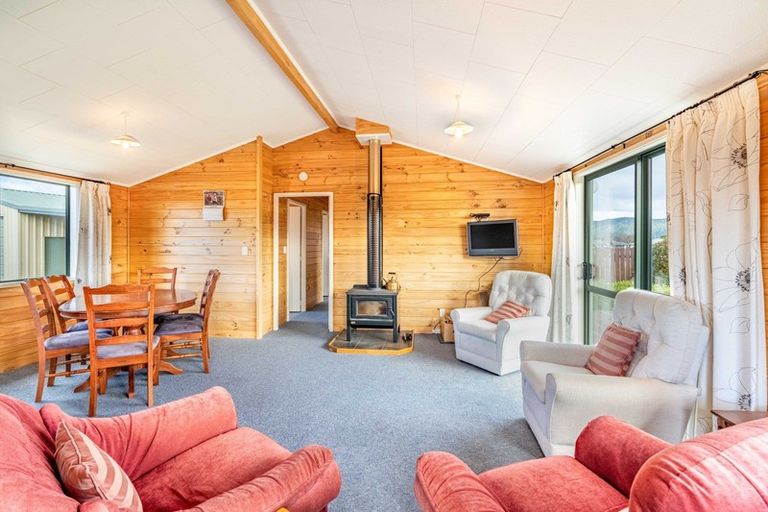 Photo of property in 5 Speight Street, Te Anau, 9600