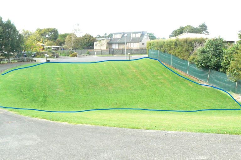 Photo of property in 5 Carbine Lane, Waiuku, 2123