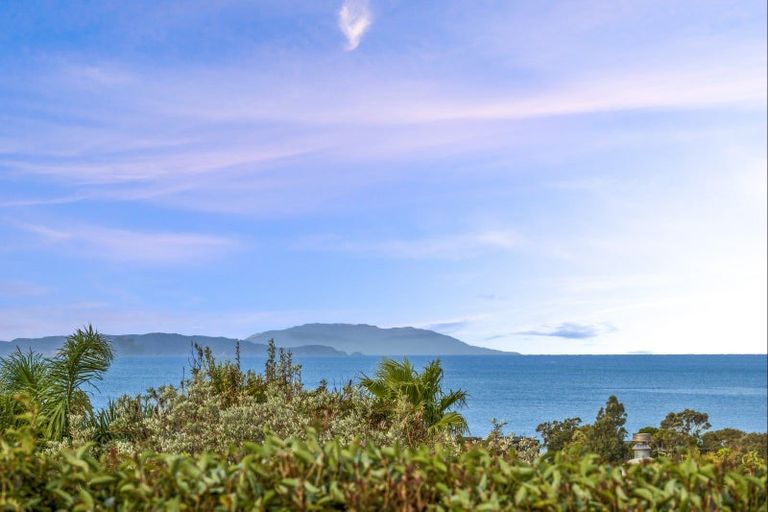 Photo of property in 63 Brightside Road, Stanmore Bay, Whangaparaoa, 0932