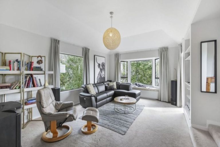 Photo of property in 22 Sunvale Terrace, Cashmere, Christchurch, 8022