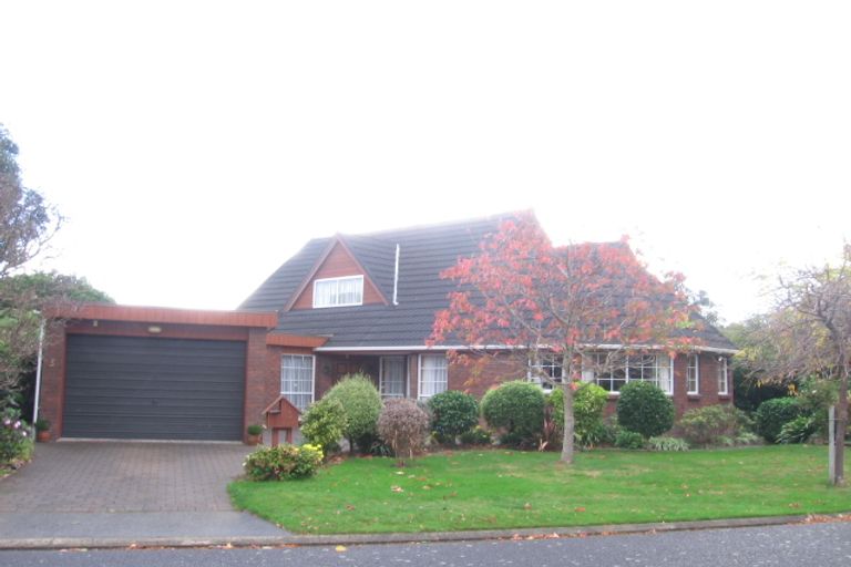 Photo of property in 3 Horopito Road, Waikanae, 5036