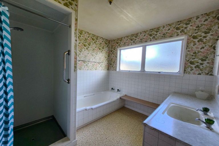 Photo of property in Pouto Road, Te Kopuru, 0391