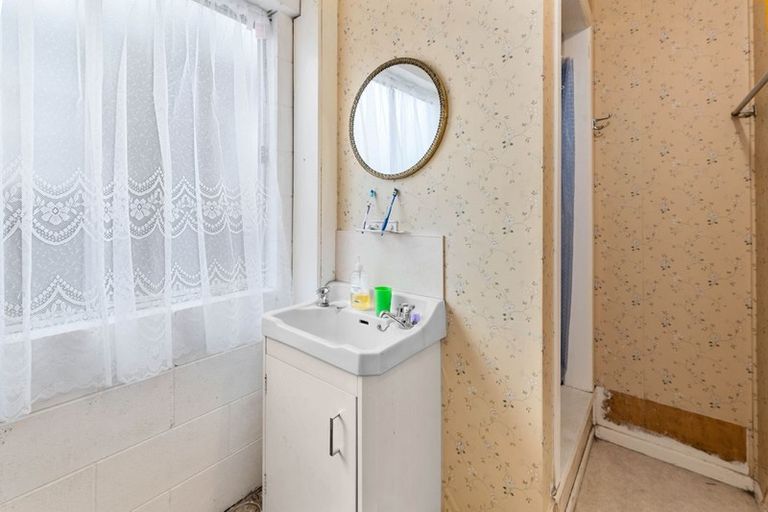 Photo of property in 368 Malfroy Road, Pomare, Rotorua, 3015