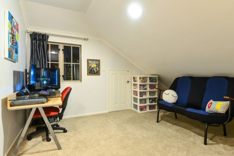 Photo of property in 2 Merivale Court, Rototuna, Hamilton, 3210