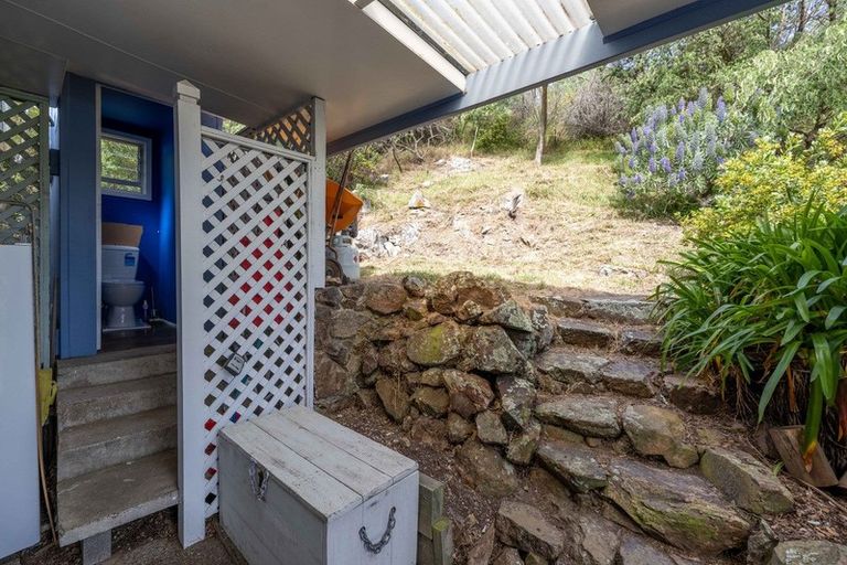 Photo of property in 38 Bayview Road, Charteris Bay, Governors Bay, 8971