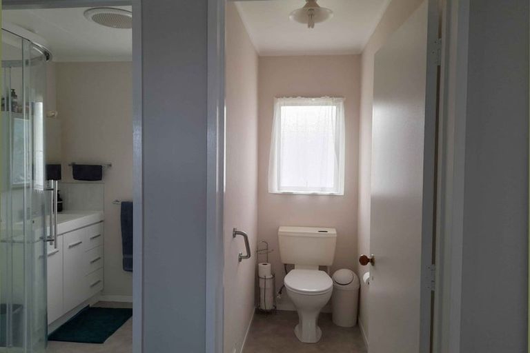 Photo of property in 32 Stirling Street, Te Aroha, 3320