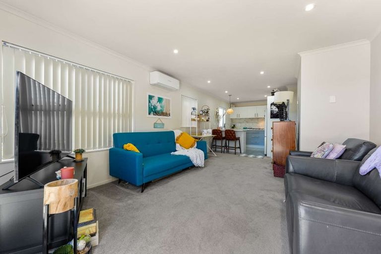 Photo of property in 2/267c Shirley Road, Papatoetoe, Auckland, 2025
