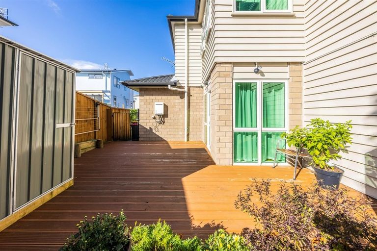 Photo of property in 27d Gifford Road, Papatoetoe, Auckland, 2025