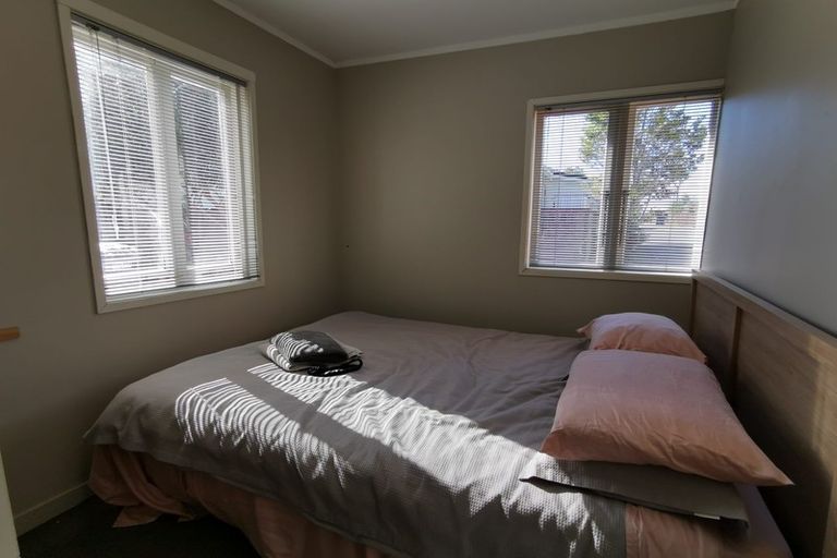 Photo of property in 2/35 Macleans Road, Bucklands Beach, Auckland, 2014