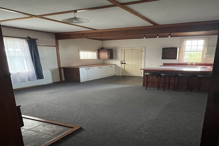 Photo of property in 14a Douglas Street, Waiwhetu, Lower Hutt, 5010