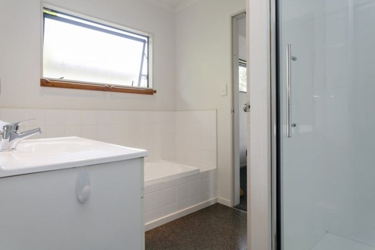 Photo of property in 2/10 Elizabeth Street, Tauhara, Taupo, 3330