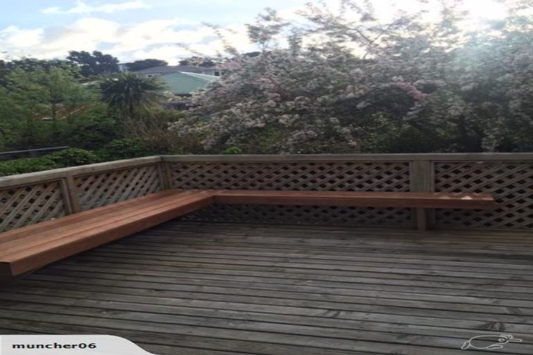 Photo of property in 124 Russell Terrace, Berhampore, Wellington, 6023