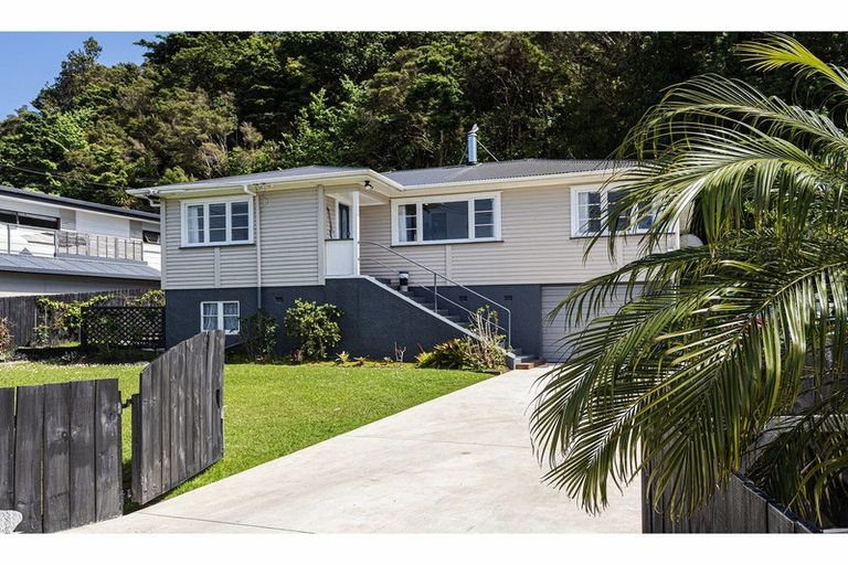 Photo of property in 25 Whangarei Heads Road, Onerahi, Whangarei, 0110