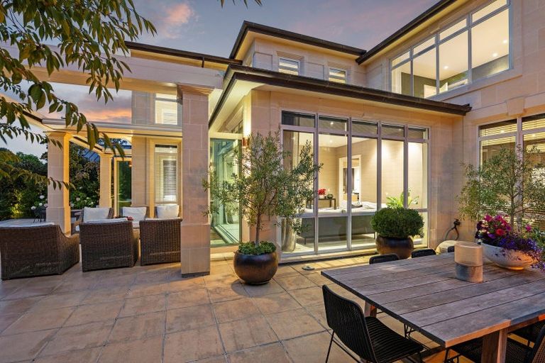 Photo of property in 47 Waiwetu Street, Fendalton, Christchurch, 8052