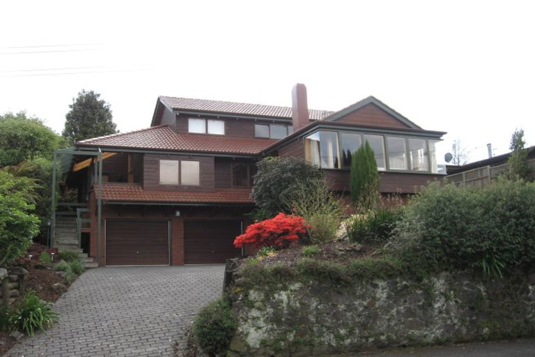Photo of property in 166 Kawaha Point Road, Kawaha Point, Rotorua, 3010