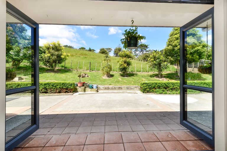 Photo of property in 87 Zanders Road, Helensville, Waimauku, 0882