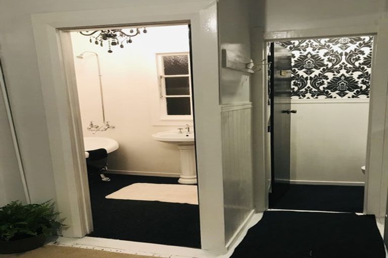 Photo of property in 44 Adderley Street, Westport, 7825