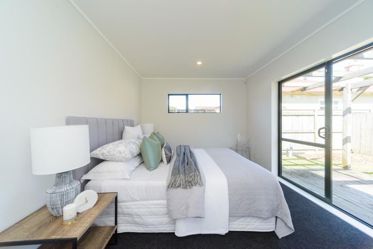 Photo of property in 406a Featherston Street, Palmerston North, 4414