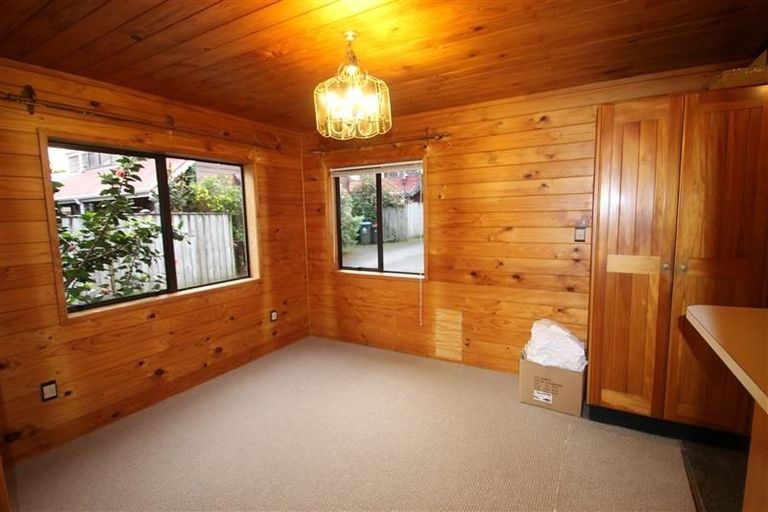 Photo of property in 1/170 Green Lane West, Greenlane, Auckland, 1051