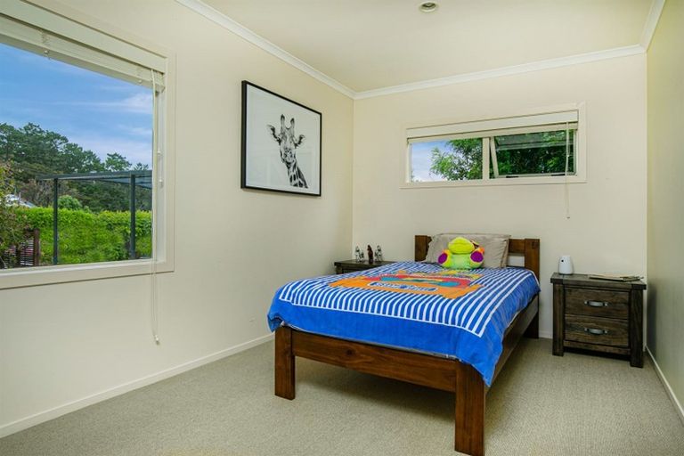 Photo of property in 5 Marae Road, Greenhithe, Auckland, 0632