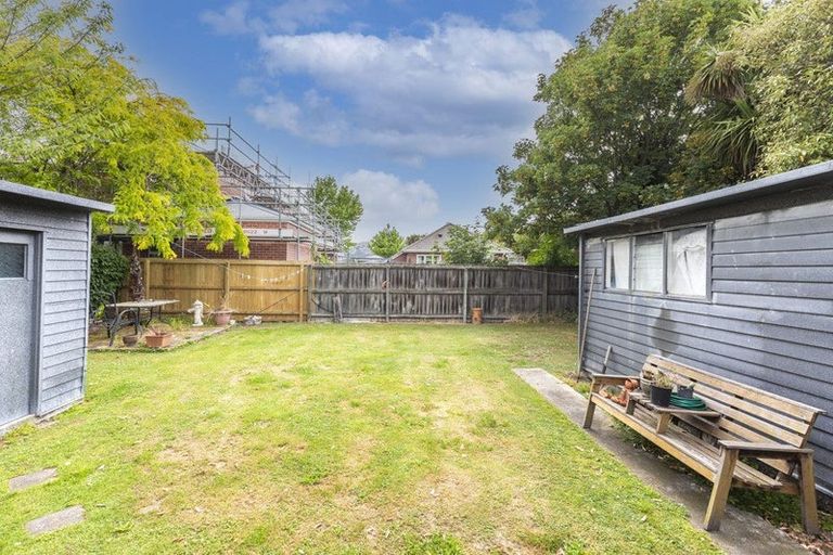 Photo of property in 13 Cheviot Street, Spreydon, Christchurch, 8024