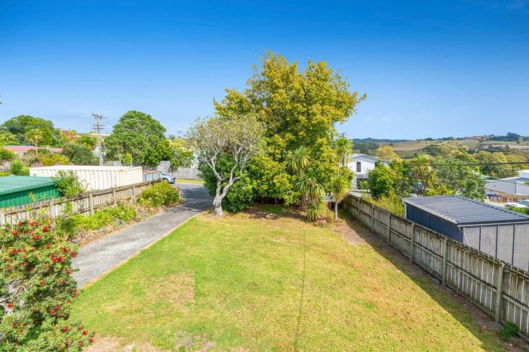 Photo of property in 41 Foster Crescent, Snells Beach, 0920