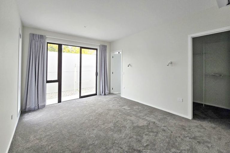 Photo of property in 16 George Yee Place, Taradale, Napier, 4112