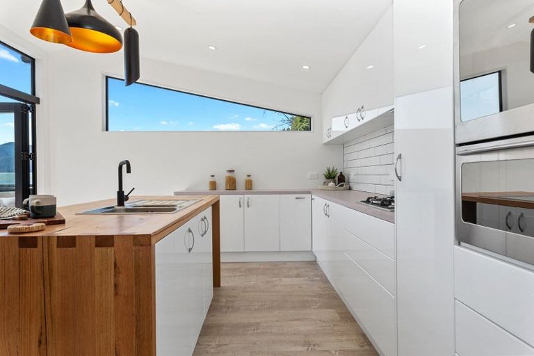 Photo of property in 56 Marine Drive, Diamond Harbour, Lyttelton, 8971