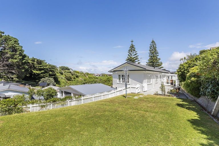 Photo of property in 38 Otaki Street, Miramar, Wellington, 6022