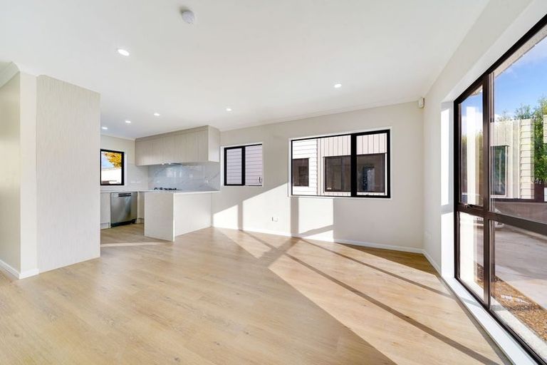 Photo of property in 4/174b Clevedon Road, Papakura, 2110