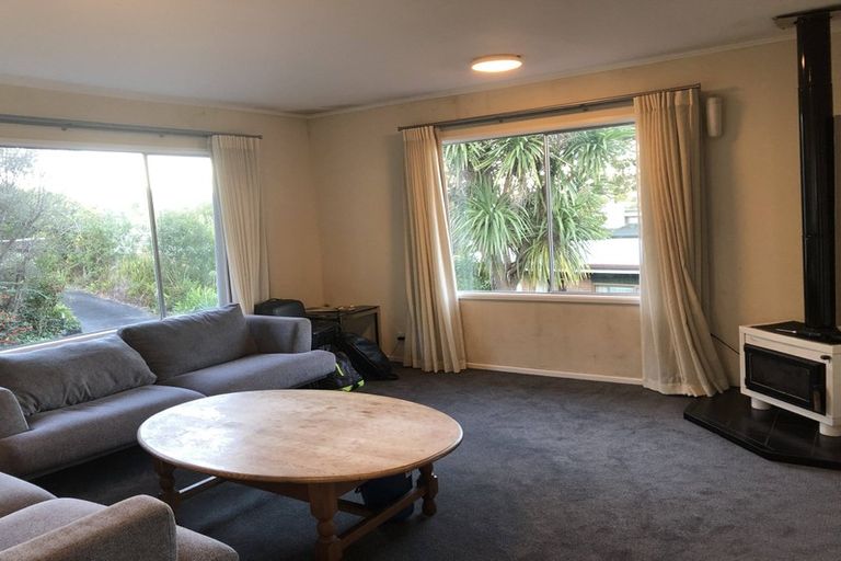 Photo of property in 15 Haseler Crescent, Howick, Auckland, 2014