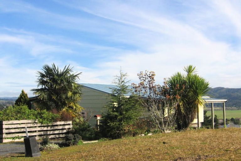 Photo of property in 22 Gill Drive, Kawakawa, 0210