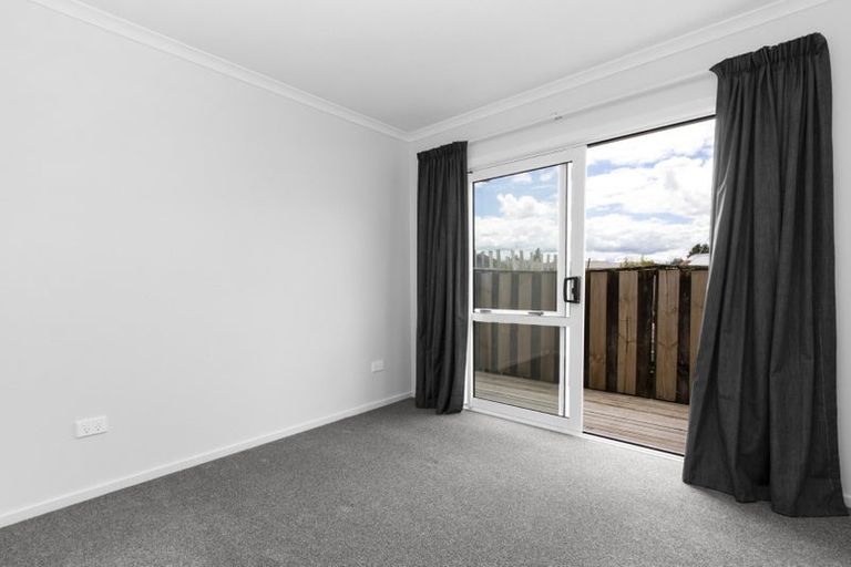 Photo of property in 2 Lilac Street, Melville, Hamilton, 3206