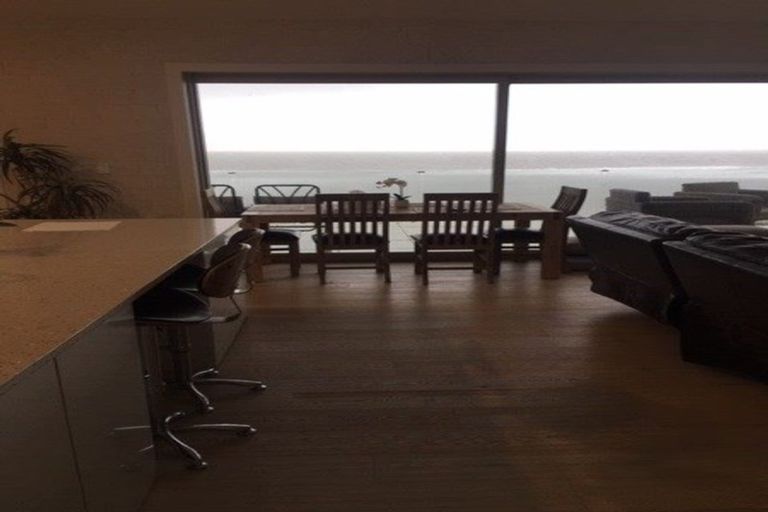 Photo of property in 16 Crispe Road, Clarks Beach, 2122