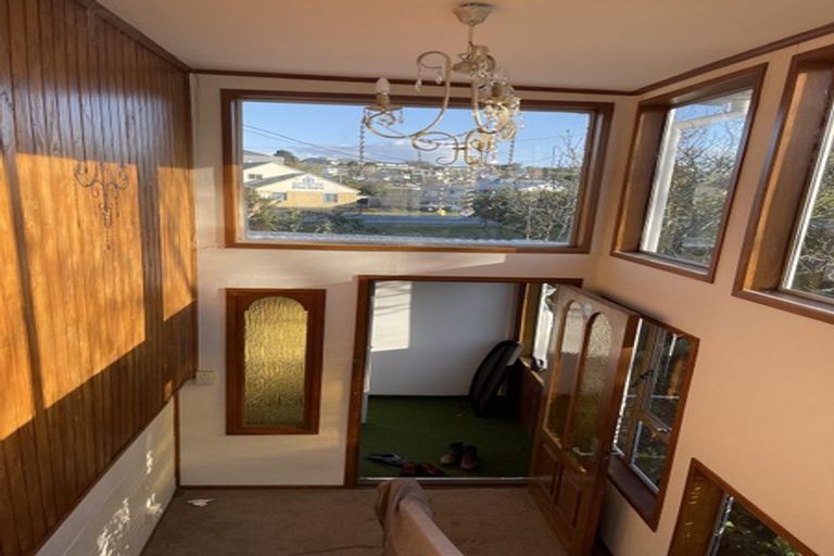 Photo of property in 377 East Coast Road, Mairangi Bay, Auckland, 0630