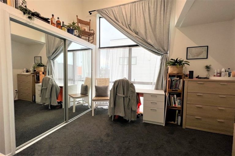 Photo of property in 2 Pasla Close, Papakura, 2110