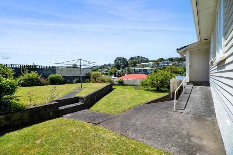 Photo of property in 8 Lydford Place, Spotswood, New Plymouth, 4310
