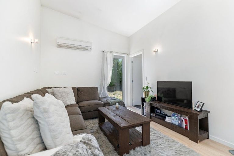 Photo of property in 10 Widgeon Place, Lake Hayes, Queenstown, 9304