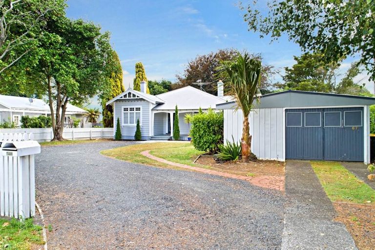 Photo of property in 67 Beach Road, Pahurehure, Papakura, 2113