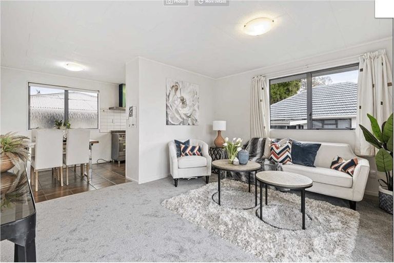 Photo of property in 1 Stephen Avenue, Henderson, Auckland, 0610