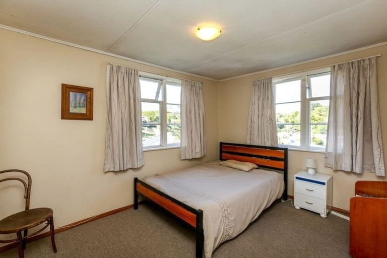 Photo of property in 40 Glenpark Avenue, Frankleigh Park, New Plymouth, 4310